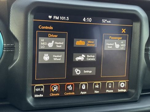 Used 2023 Jeep Wrangler Unlimited Sahara w/ Cold Weather Group image 31