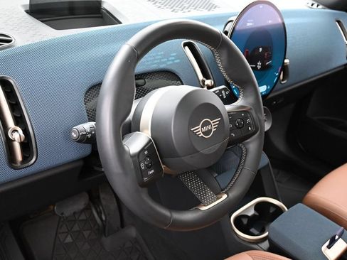 Used 2025 MINI Cooper Countryman S w/ Comfort Package Max AWD/4WD image 17