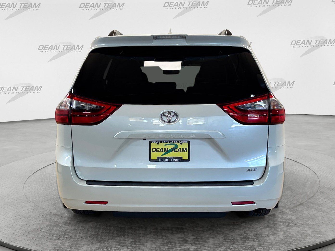 Used 2020 Toyota Sienna XLE FWD image 8