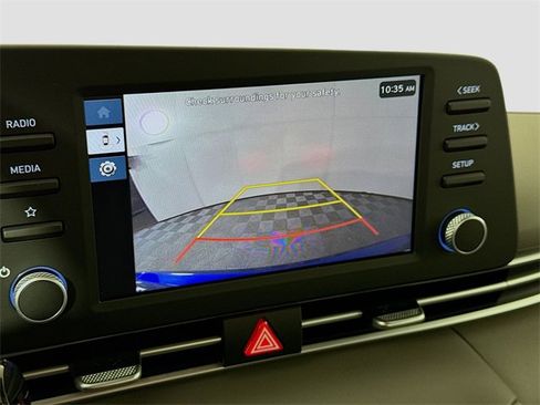 Used 2025 Hyundai Elantra Sport image 22