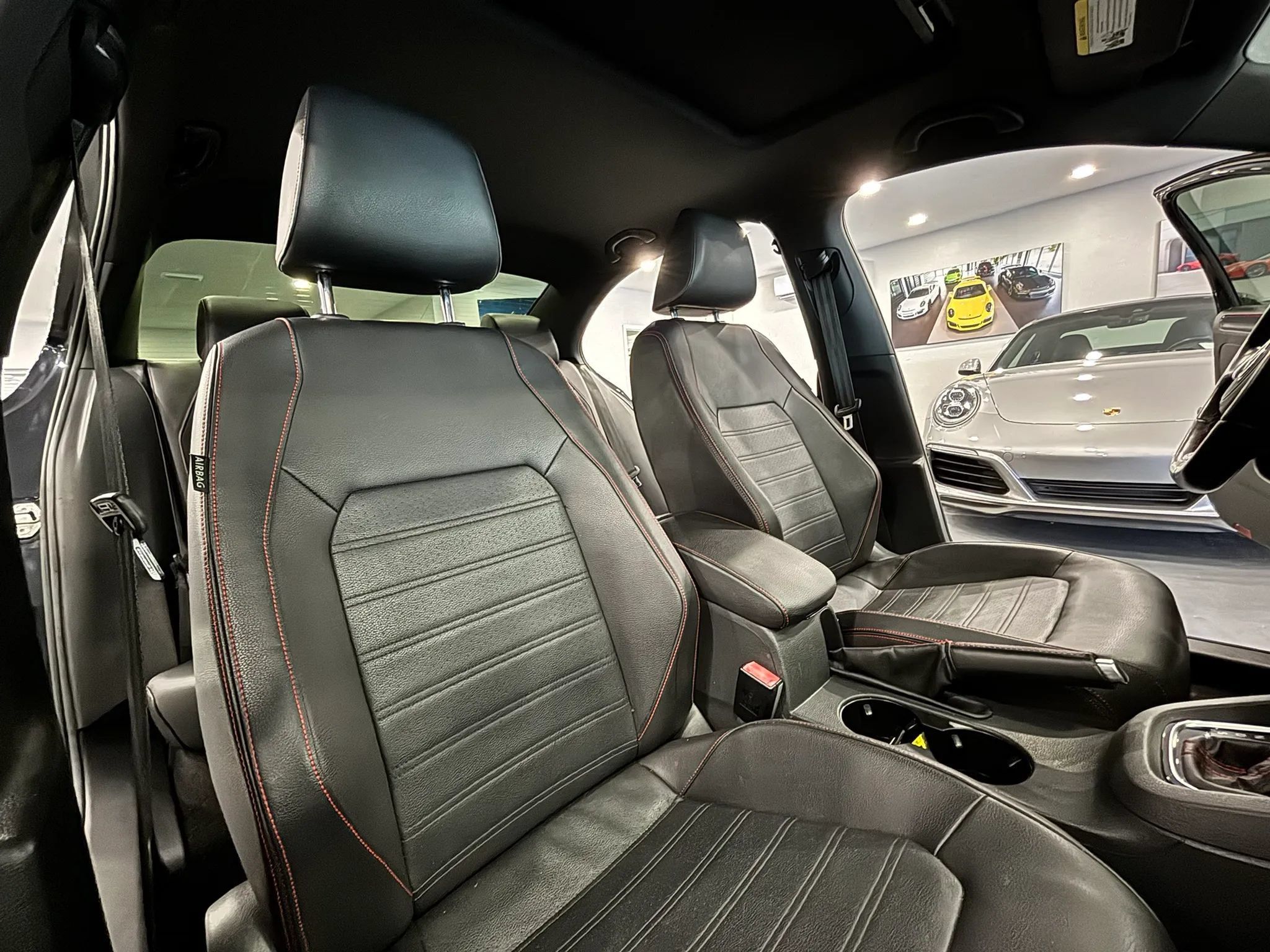 Used 2017 Volkswagen Jetta GLI FWD image 19