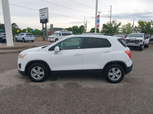 Used 2015 Chevrolet Trax LT FWD image 5