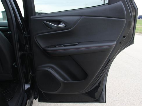 Certified 2023 Chevrolet Blazer RS w/ Driver Confidence II Package image 16