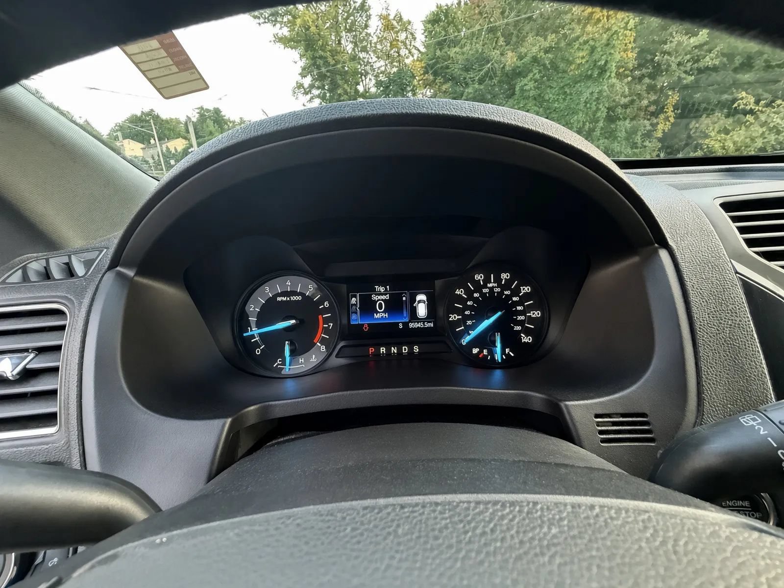Used 2018 Ford Explorer XLT AWD/4WD image 13