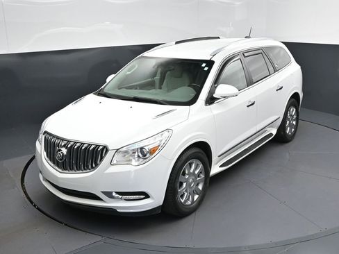 Used 2017 Buick Enclave Premium image 32