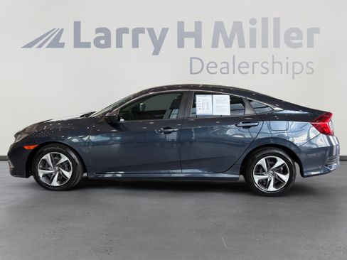 Used 2019 Honda Civic LX image 2