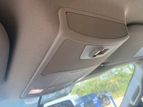 Used 2015 Ford F150 XLT w/ Equipment Group 302A Luxury RWD image 8