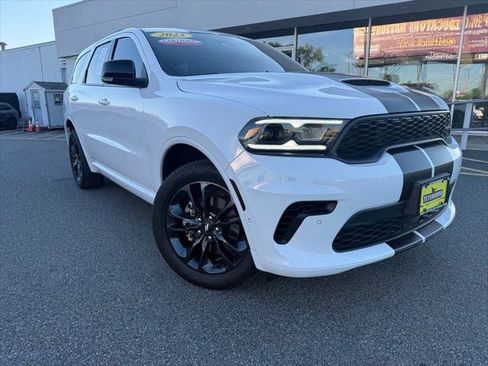 Certified 2025 Dodge Durango GT AWD/4WD image 1