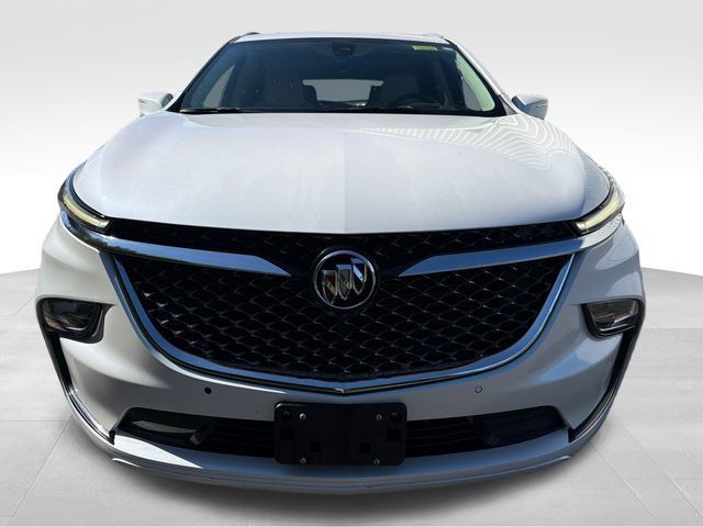 Used 2023 Buick Enclave Avenir w/ Avenir Technology Package AWD/4WD image 10
