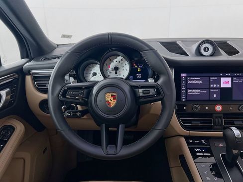 New 2026 Porsche Macan S image 25