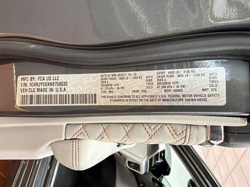 Used 2022 Jeep Grand Cherokee Summit w/ Advanced Protech Group IV image 30