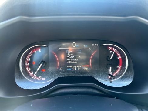 Certified 2024 Toyota RAV4 LE image 28