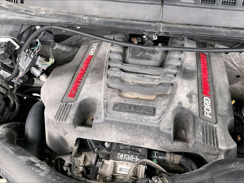 Certified 2020 Ford F150 Raptor w/ Equipment Group 802A Luxury AWD/4WD image 35