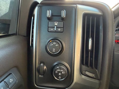 Used 2015 Chevrolet Silverado 2500 LTZ w/ Duramax Plus Package image 19