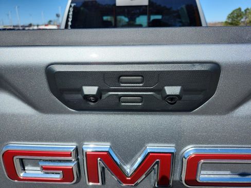 New 2026 GMC Sierra 1500 AT4 w/ AT4 Premium Package AWD/4WD image 9