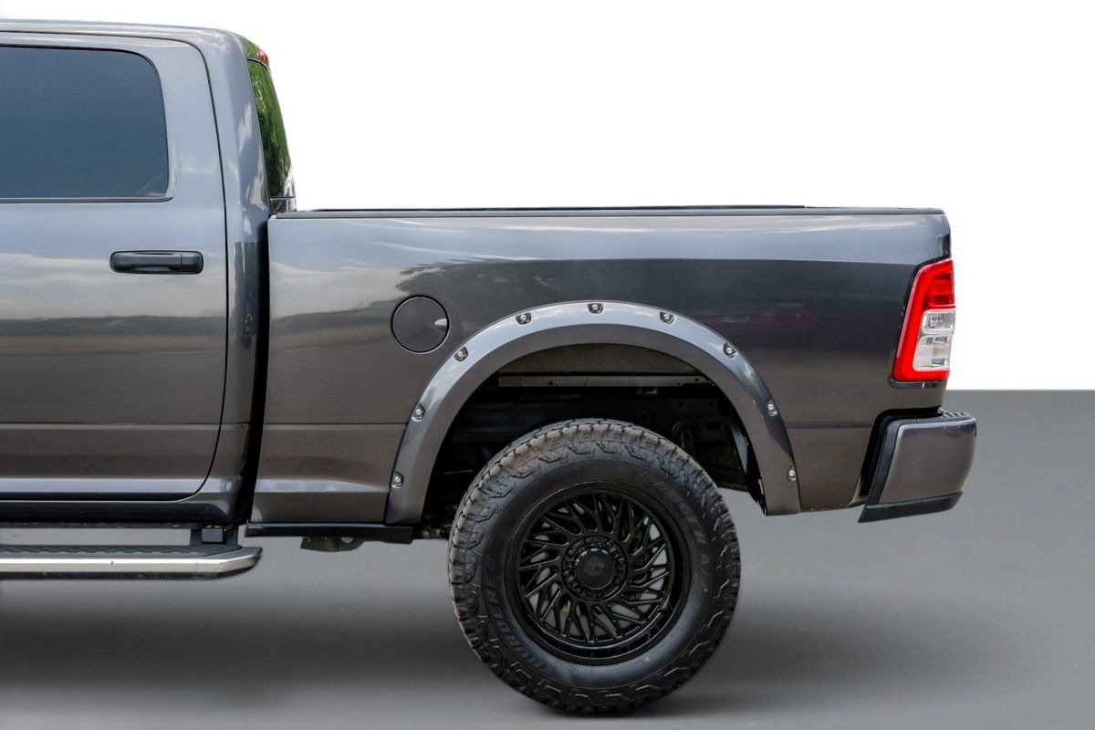 Used 2024 RAM 2500 Big Horn AWD/4WD image 12