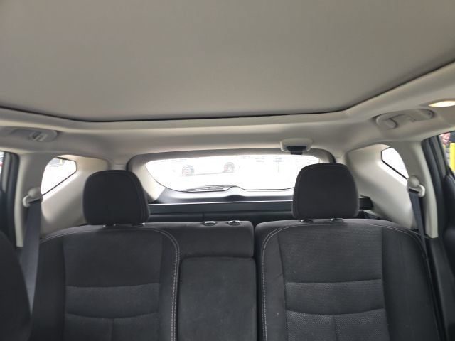 Used 2019 Nissan Murano SV w/ Premium Package FWD image 11