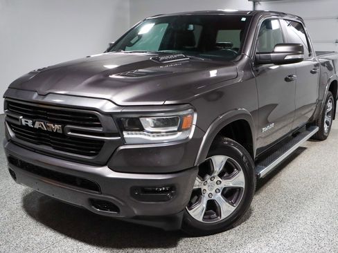Used 2020 RAM 1500 Laramie w/ Sport Appearance Package image 31