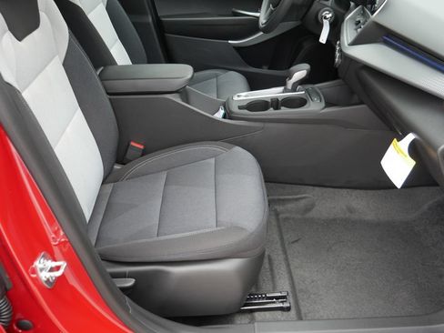 New 2026 Chevrolet Trax LS w/ LS Convenience Package FWD image 21