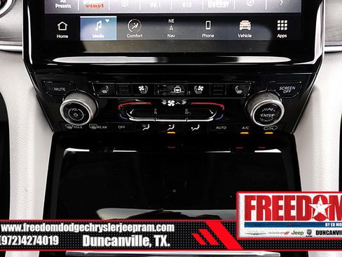 Used 2021 Jeep Grand Cherokee L Overland image 22