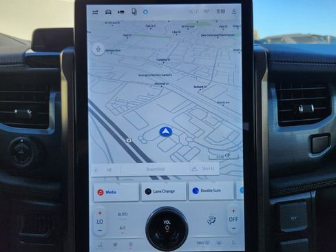 Used 2024 Ford F150 Lightning Lariat image 24