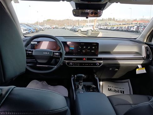 New 2026 Kia Sorento S w/ S Panoramic Sunroof Package image 10