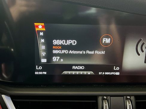 Used 2019 Alfa Romeo Giulia Ti Sport w/ Quick Order Package 22U Sport image 9