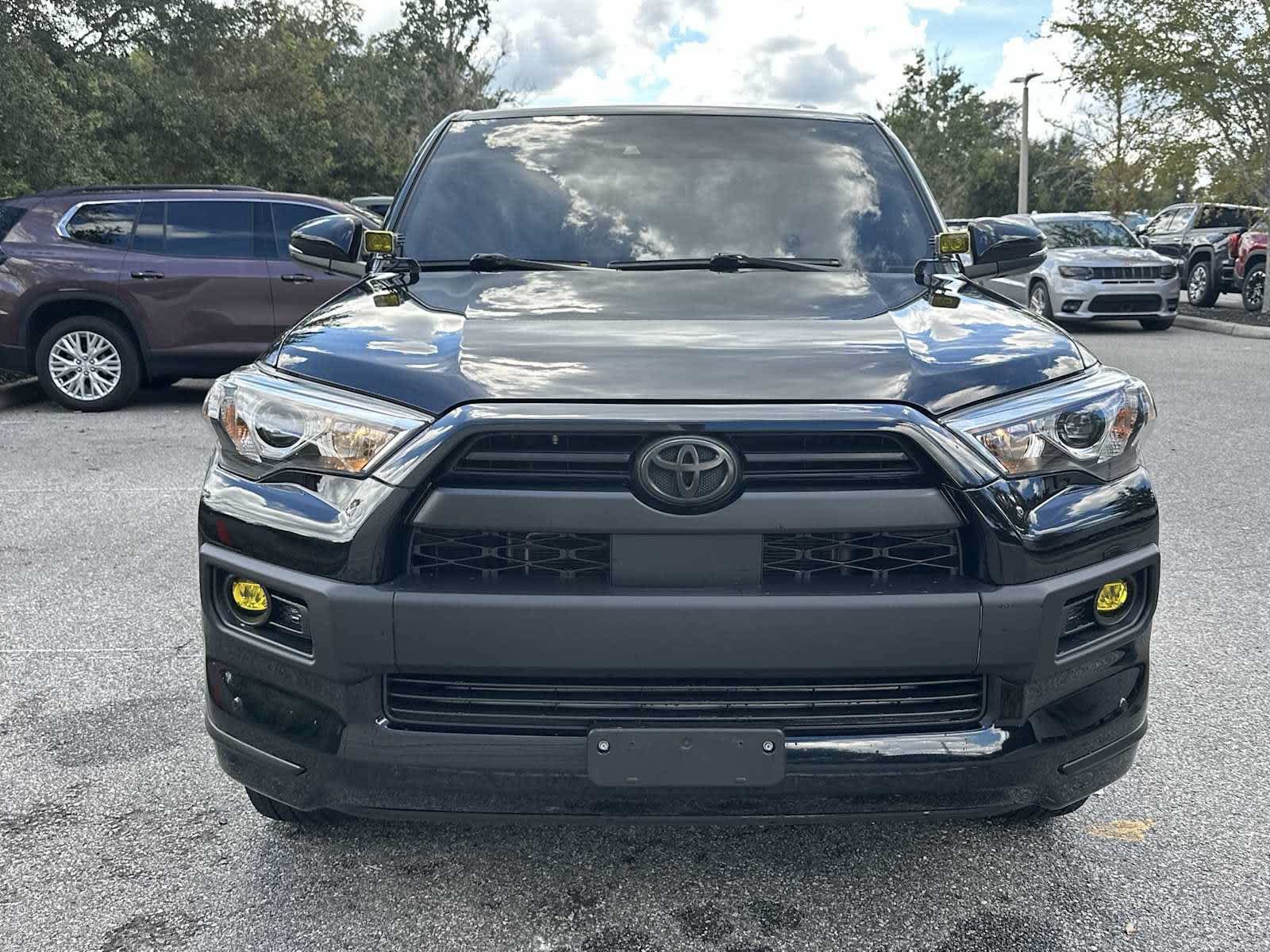 Used 2021 Toyota 4Runner Limited AWD/4WD image 9