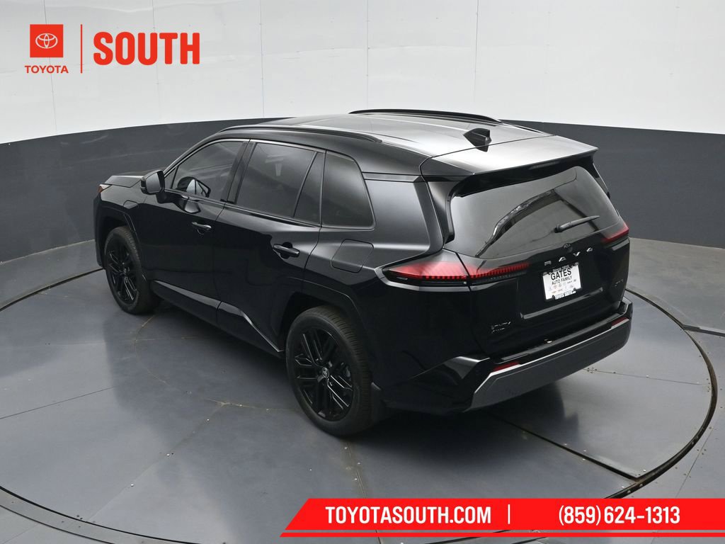 Used 2026 Toyota RAV4 XSE AWD/4WD image 52