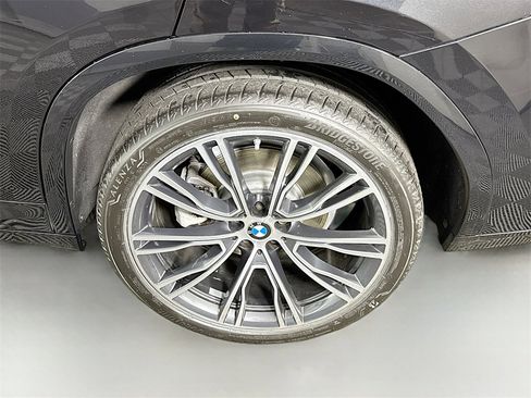 Used 2022 BMW X4 xDrive30i w/ M Sport Package 2 image 36