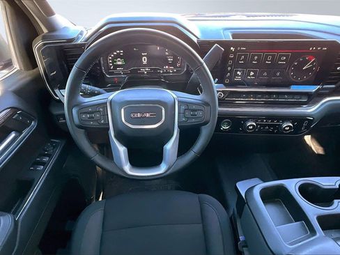 Used 2024 GMC Sierra 1500 Elevation image 6