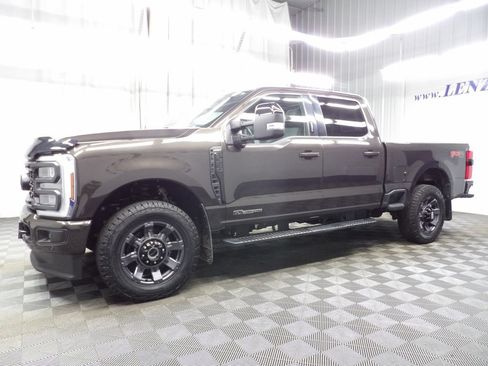 Used 2024 Ford F350 Lariat w/ Lariat Ultimate Package AWD/4WD image 7