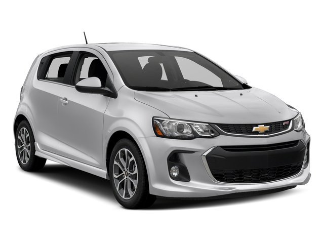 Used 2017 Chevrolet Sonic LT w/ Fun and Sun Package FWD image 9