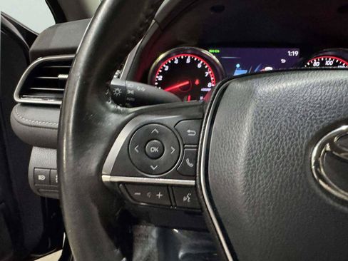 Used 2020 Toyota Camry XSE FWD image 47
