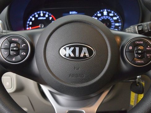 Used 2020 Kia Soul LX image 26