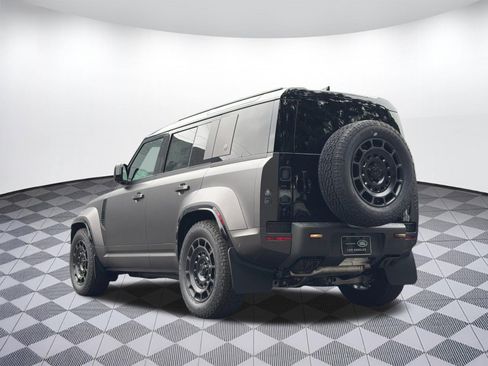 New 2026 Land Rover Defender 110 OCTA AWD/4WD image 3