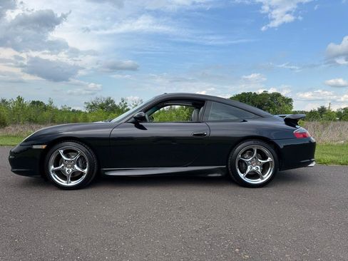 Used 2002 Porsche 911 Targa RWD image 15