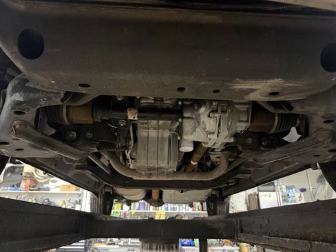 Used 2001 Chevrolet Astro Passenger AWD image 28