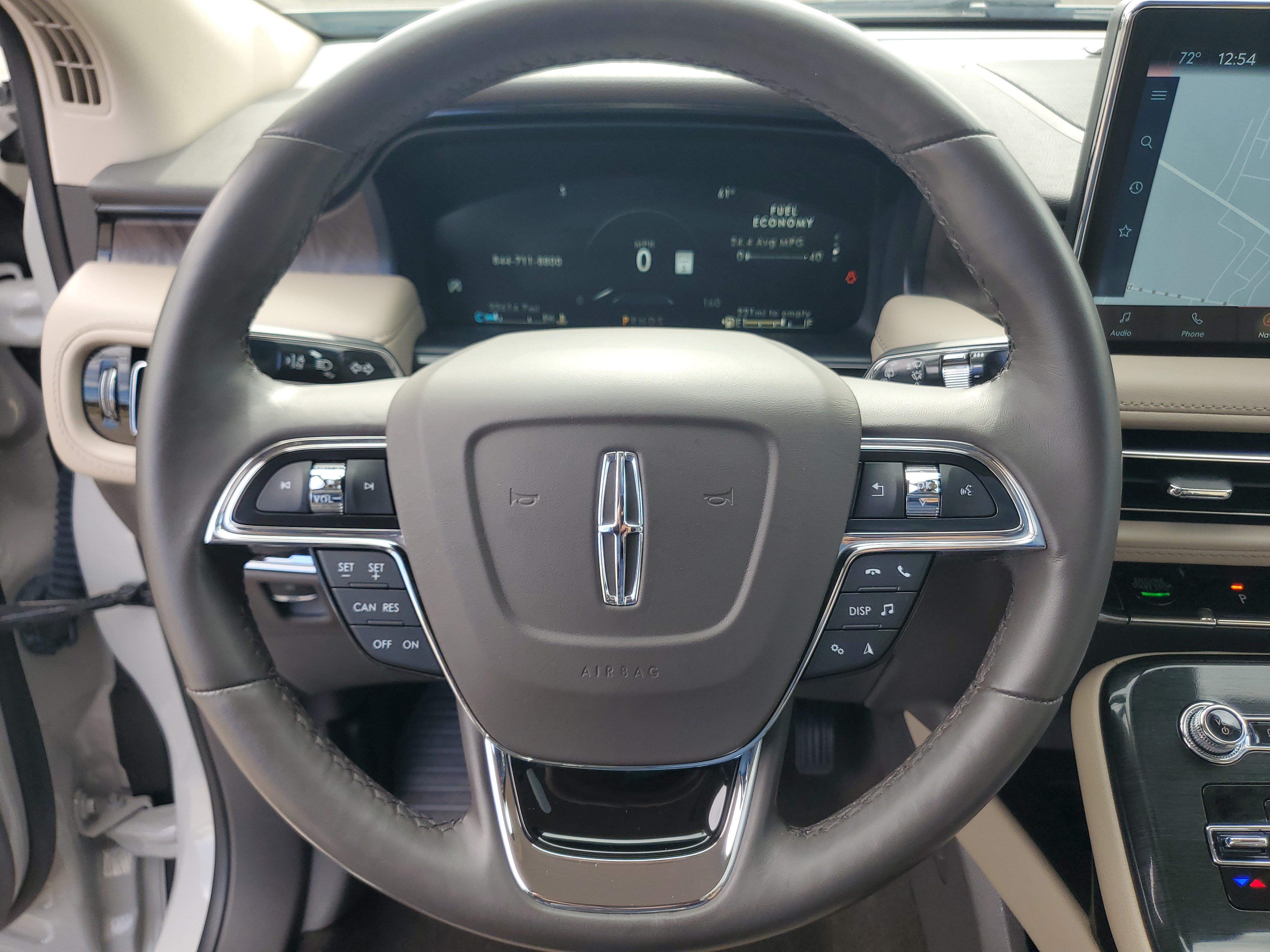 Used 2023 Lincoln Nautilus Reserve AWD/4WD image 14