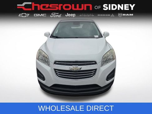 Used 2016 Chevrolet Trax LS FWD image 2