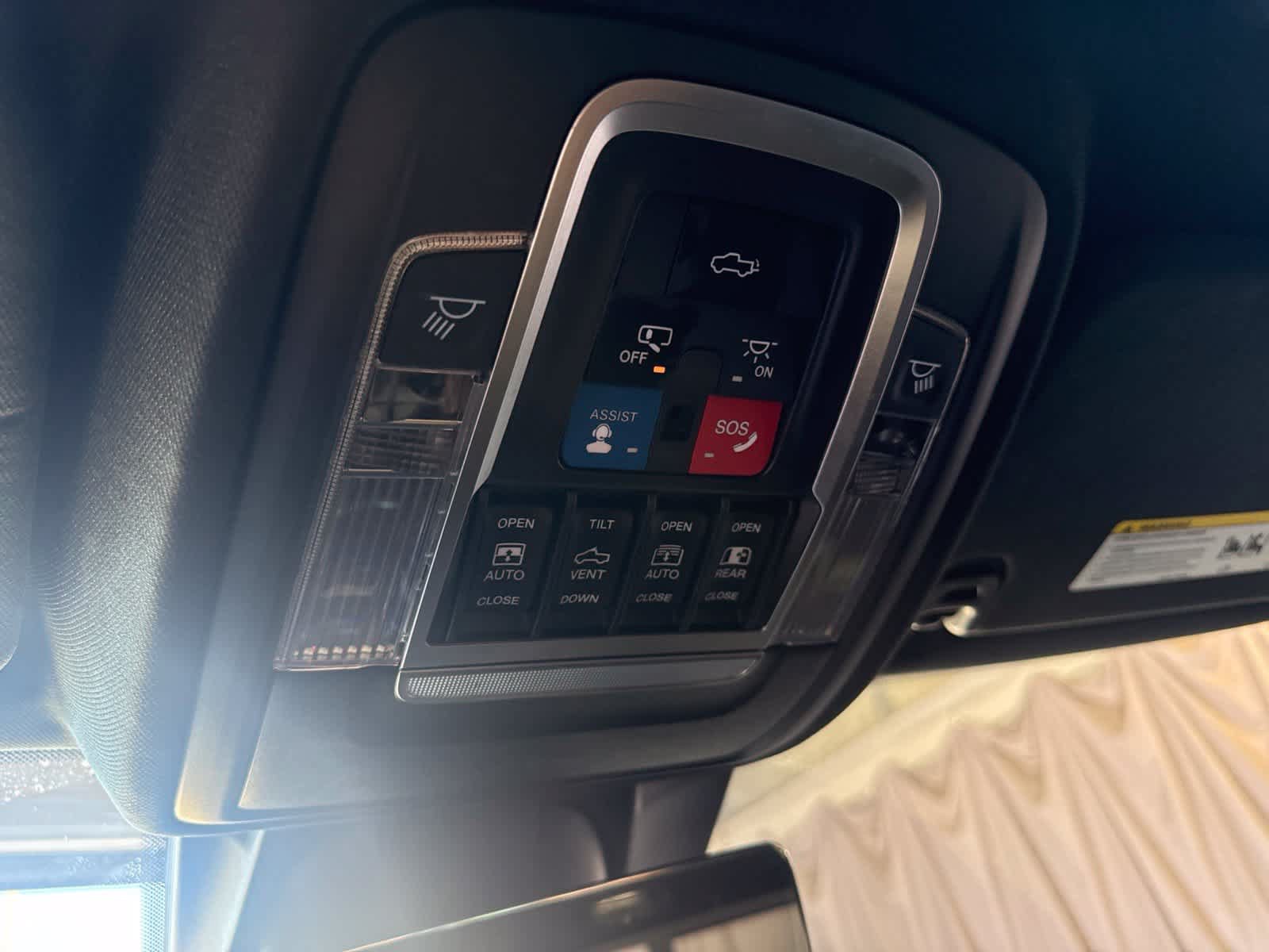 Used 2021 RAM 1500 Limited AWD/4WD image 26