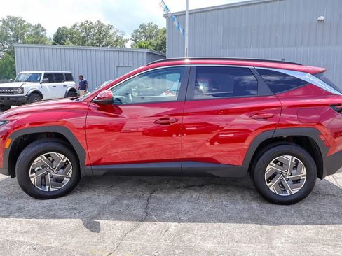 Used 2025 Hyundai Tucson Blue AWD/4WD image 26