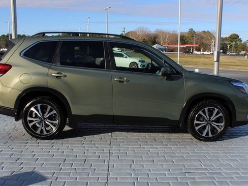 Used 2019 Subaru Forester Limited image 6
