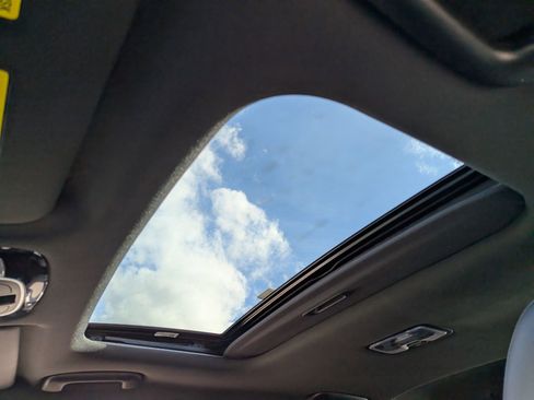 Used 2023 Hyundai Santa Cruz Limited image 28