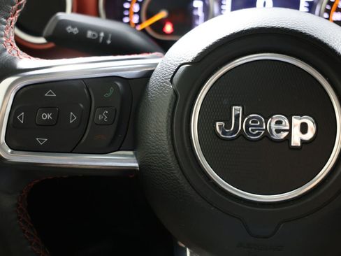 Used 2023 Jeep Gladiator Rubicon w/ LED Lighting Group AWD/4WD image 27