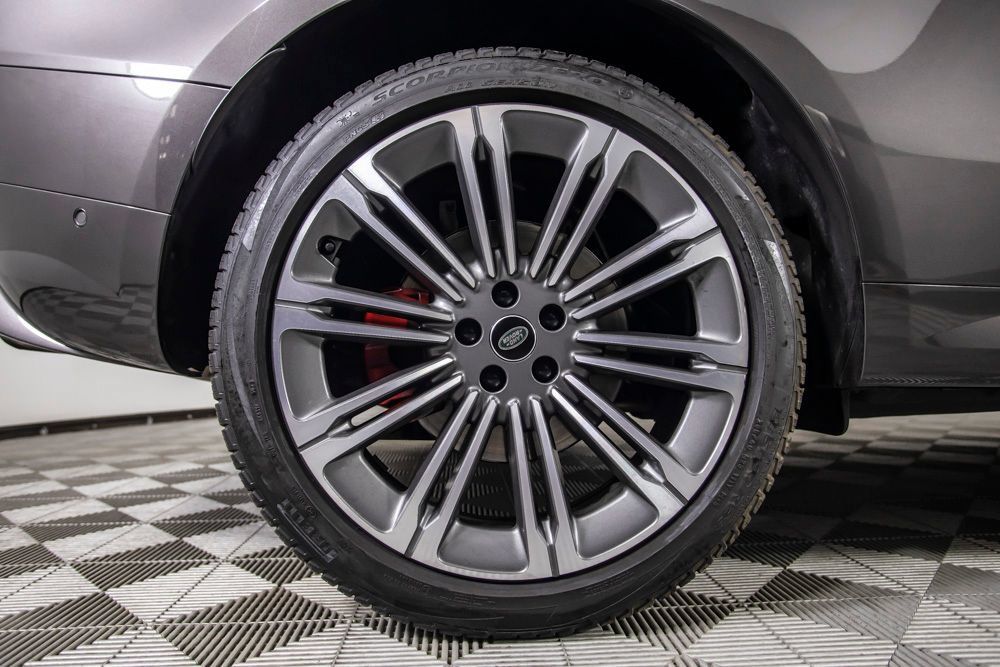 Used 2024 Land Rover Range Rover Sport Dynamic SE AWD/4WD image 35