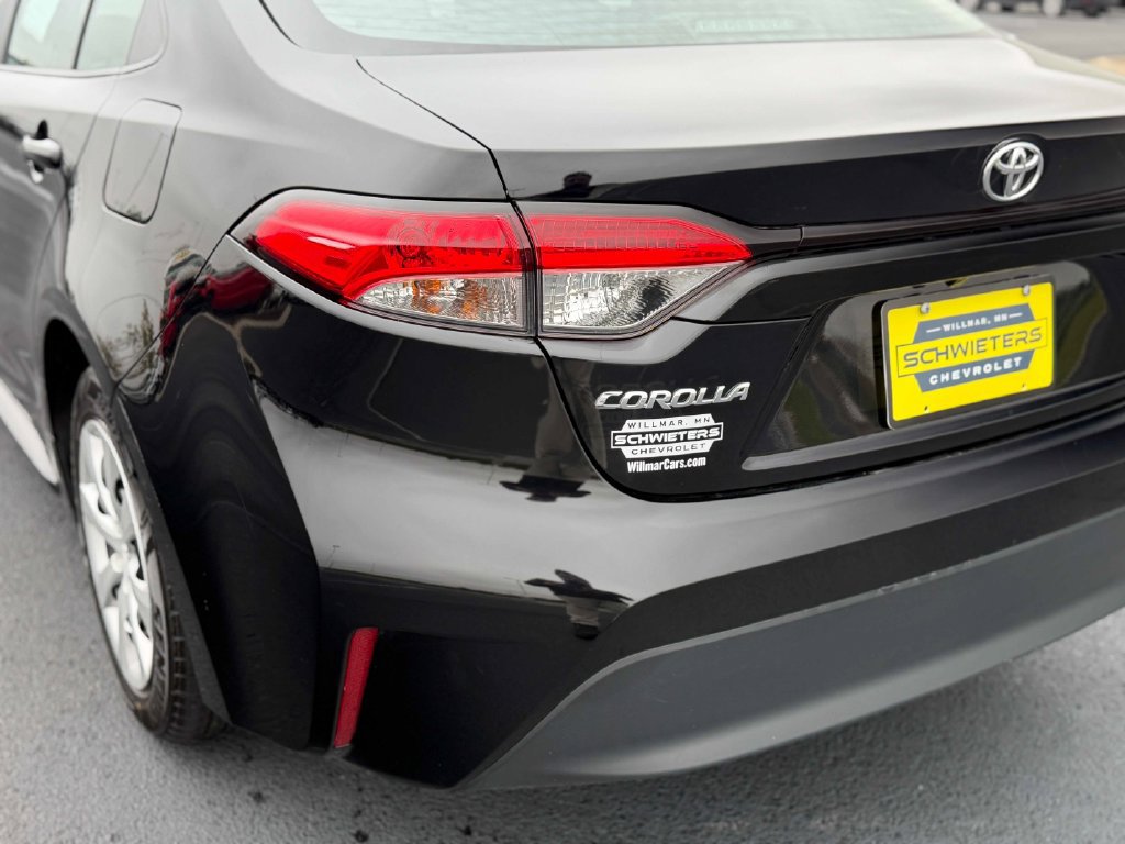Used 2024 Toyota Corolla LE FWD image 10