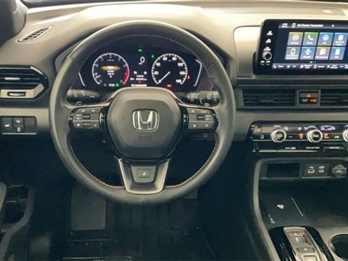 Certified 2023 Honda Pilot TrailSport image 4