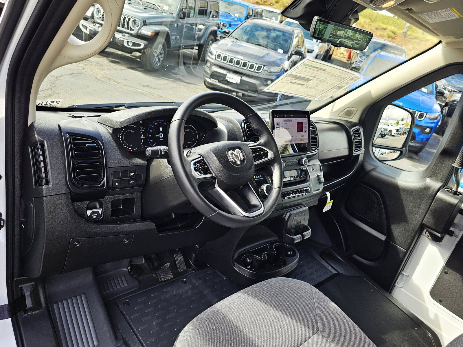 New 2025 RAM ProMaster 3500 FWD image 11