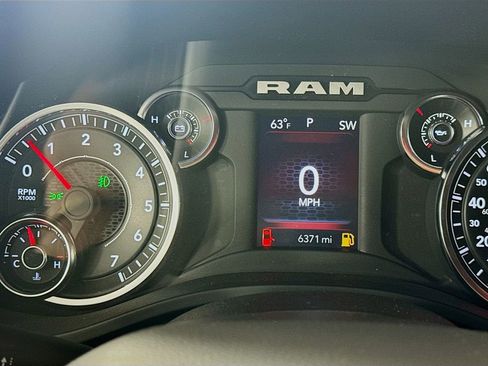 Used 2025 RAM 1500 Lone Star image 13